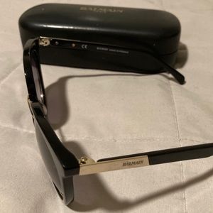Balmain Round Sunglasses✨